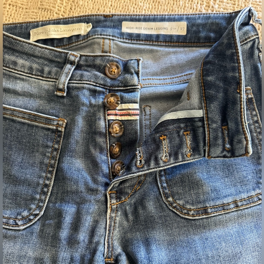Anthropologie pilcro and the Letterpress high rise legging button up Jeans 27